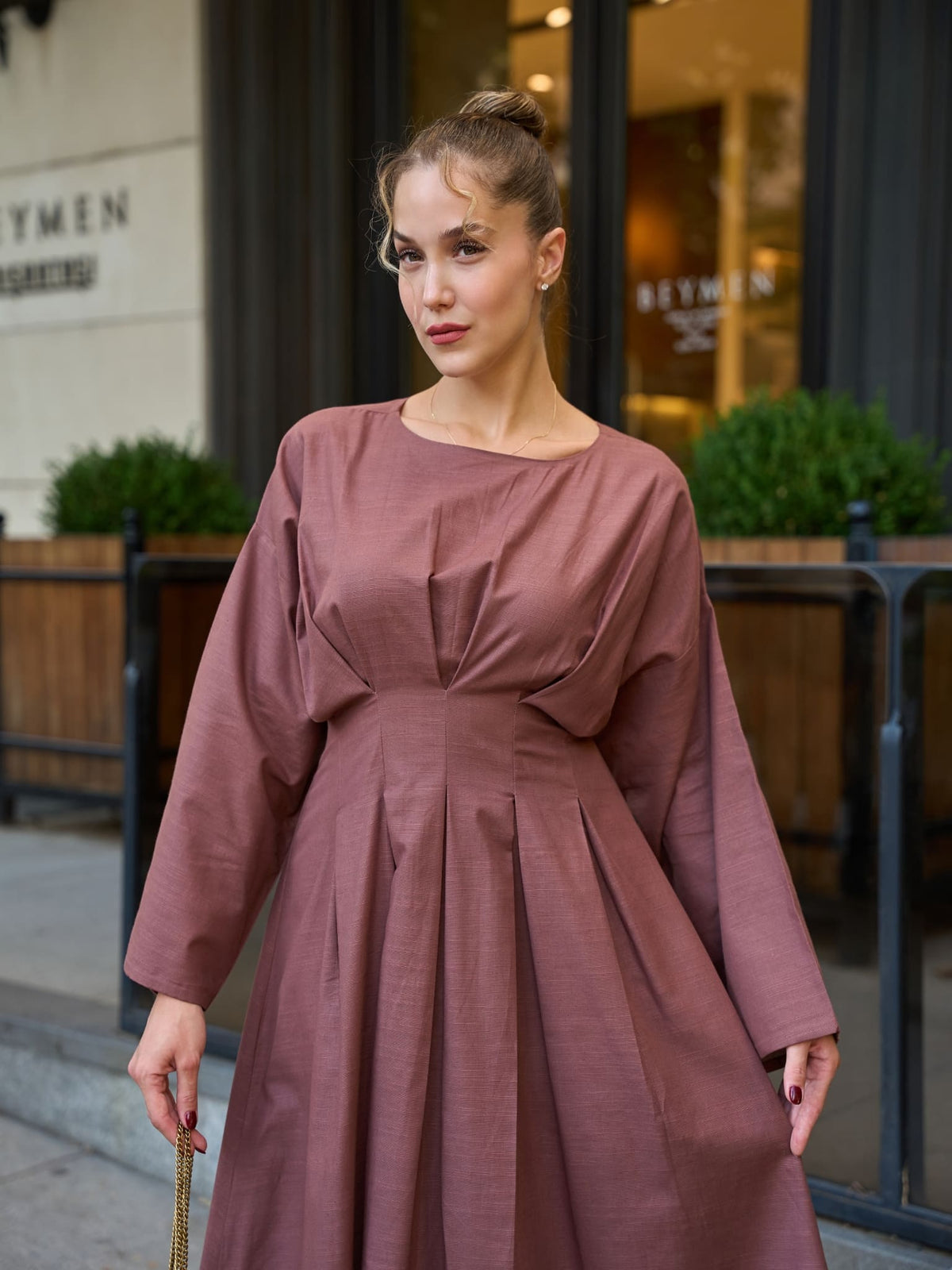Neron Dusty Rose Pleated Dress