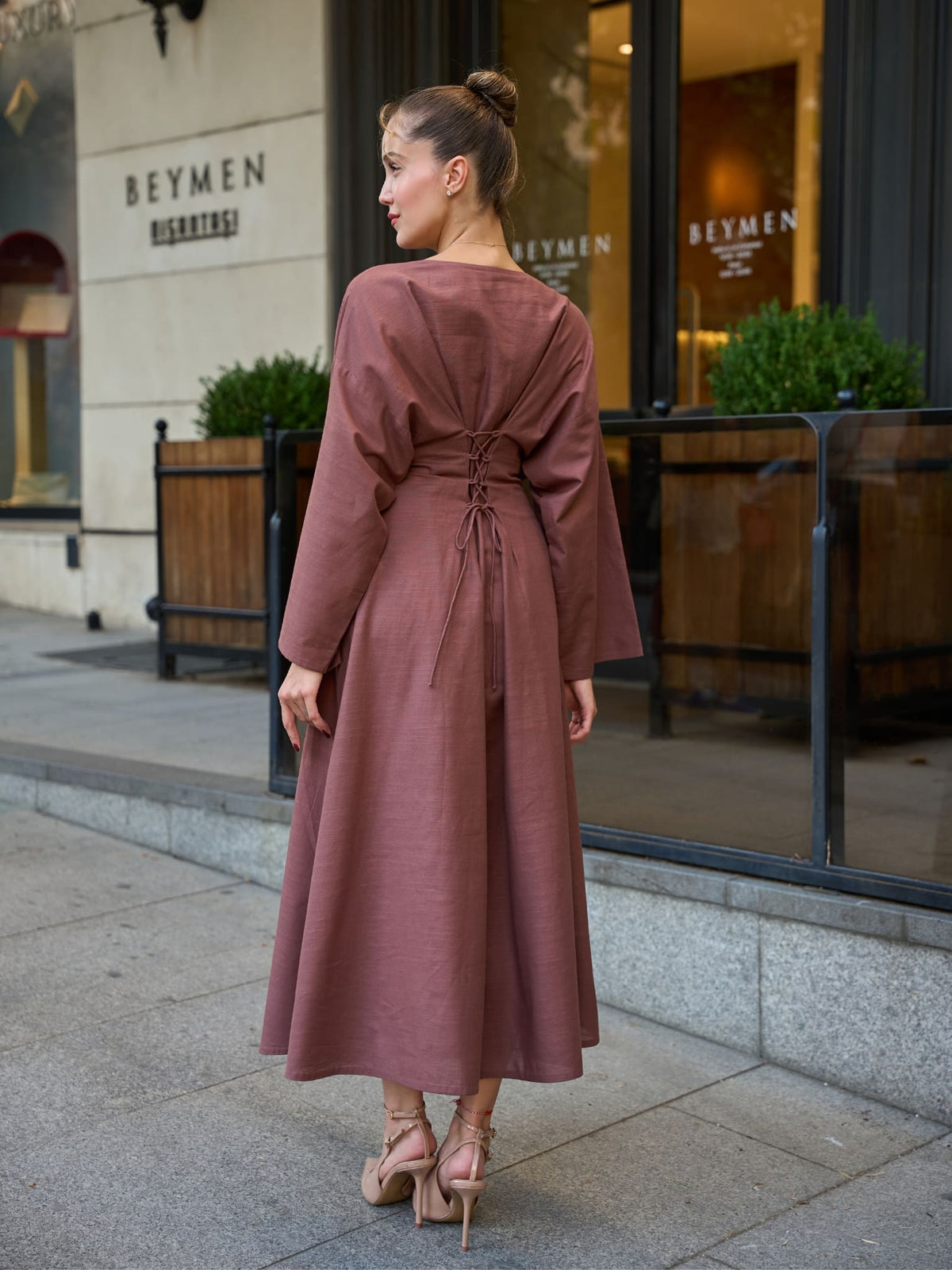 Neron Dusty Rose Pleated Dress