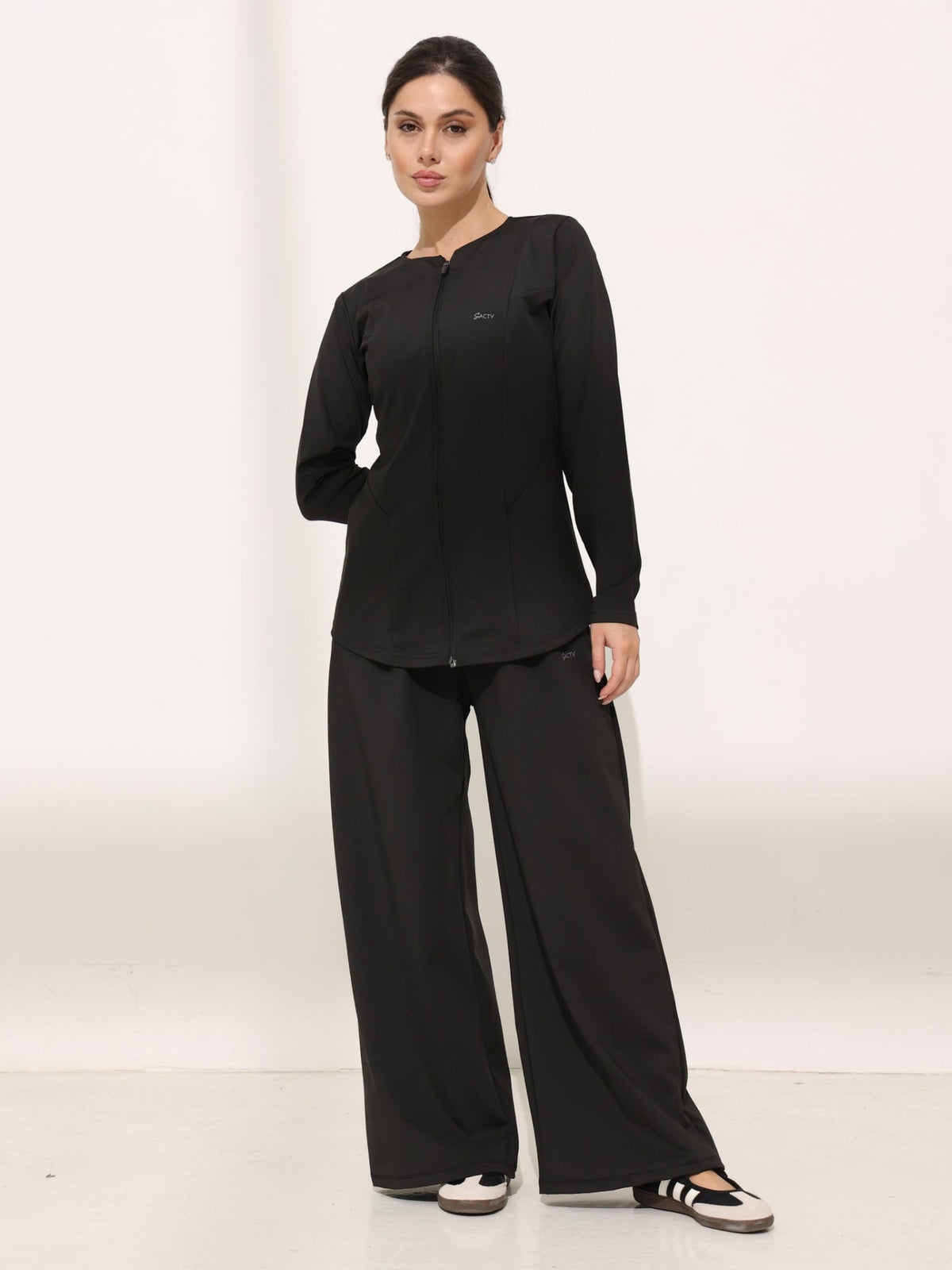 Zhen Black Active Zipper Jacket