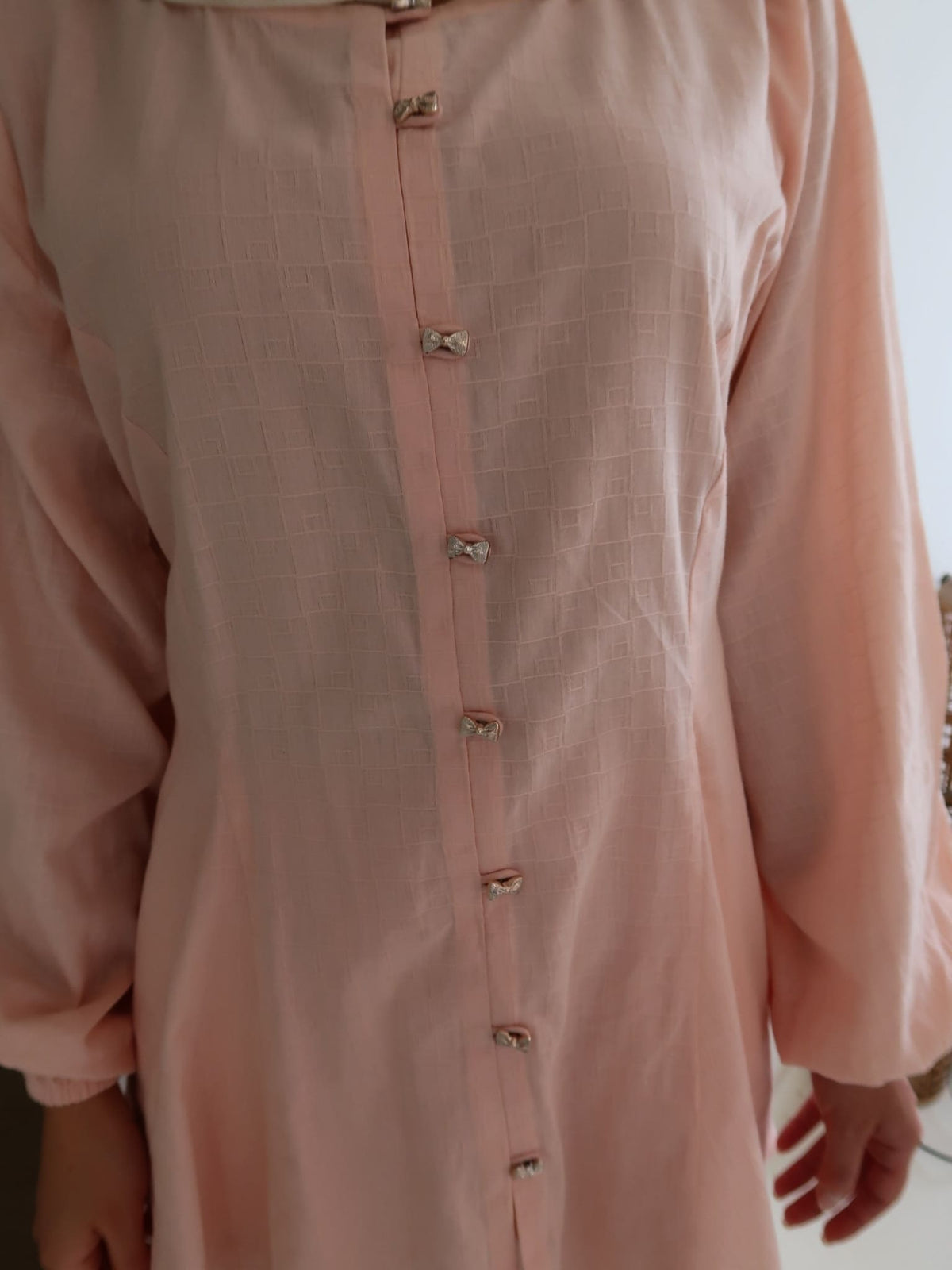 Zimmy Pink Bowknots Texture Shirt